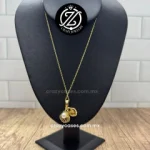 Gargantilla de acero inoxidable - Concha...