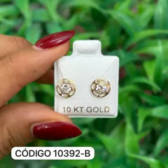 Redondo 3D Flor -Oro 10K